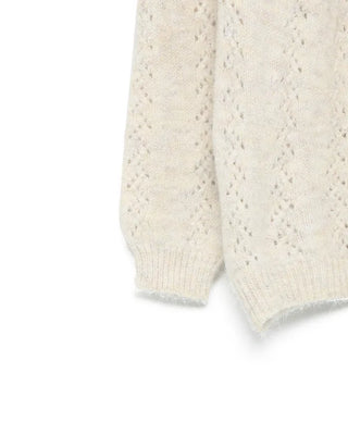 Simple round neck point knit