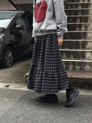 Elastic waist check skirt
