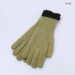 Pointed finger hole gloves
