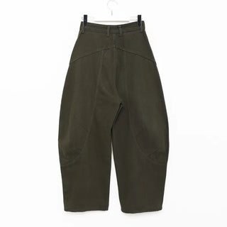 Seam-detailed khaki pants