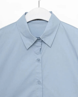 Point pocket cropped shirt
