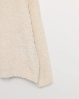 Boucle Round Knit