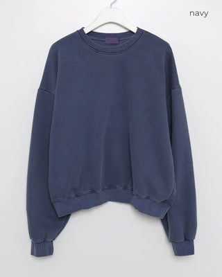 Pigmented Cropped Sweatshirt