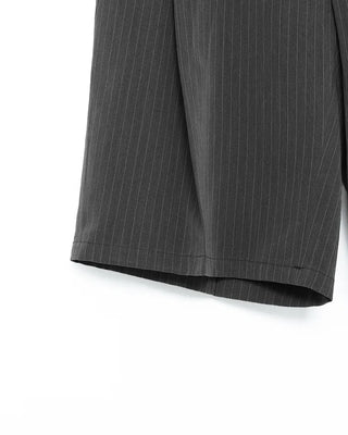 (Unisex) Striped Bermuda Shorts