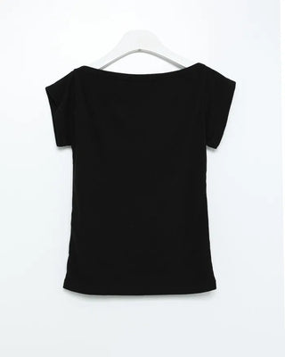 Flower embroidered short-sleeved T-shirt