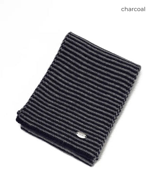 Striped muffler