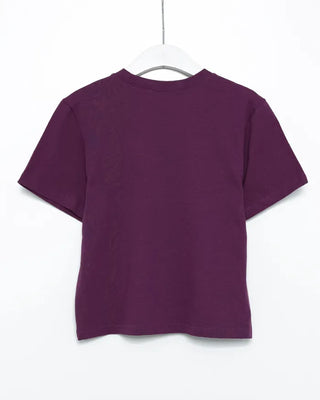 Shoulder seam semi-cropped half T-shirt