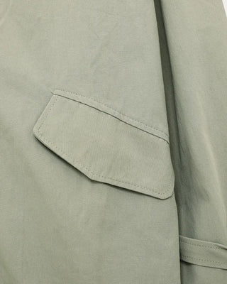 Single trench coat