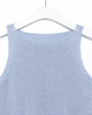 Summer knit sleeveless top