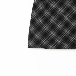 Checkered mini skirt