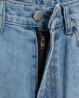 Semi-wide long denim pants