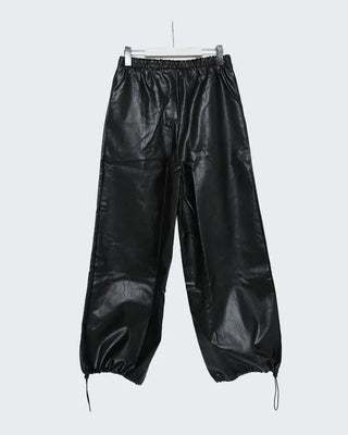 Waistband leather pants