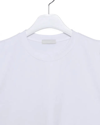 Round neck sleeveless