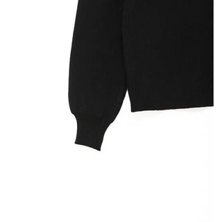 Scarf-layered ribbed knit