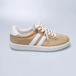 Basic sneakers