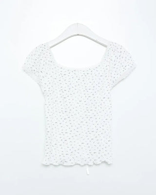 Scalloped Point Flower T-shirt