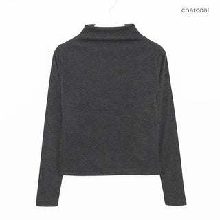 Basic turtleneck T-shirt