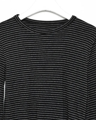 Round neck striped long-sleeve T-shirt