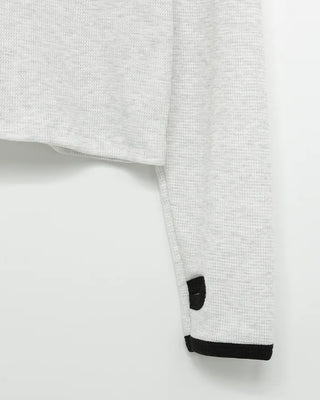Fingerhole waffle cut and sew
