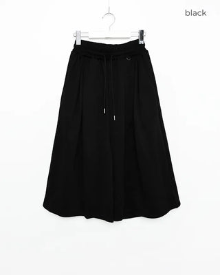 (Unisex) Bermuda-style pleated sweatpants