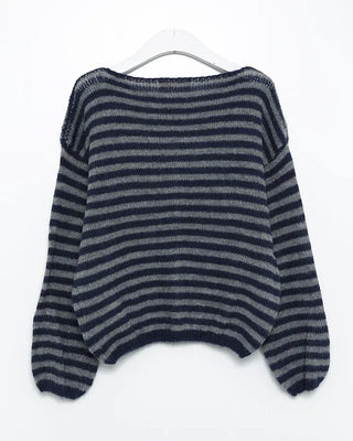 Boat neck striped loose knit