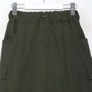 Side pocket nylon cargo skirt