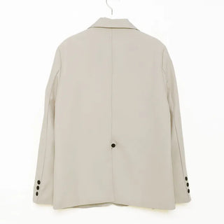 Back-button tailored jacket