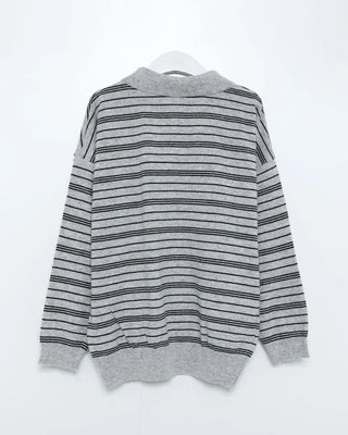 Colored neck striped knit