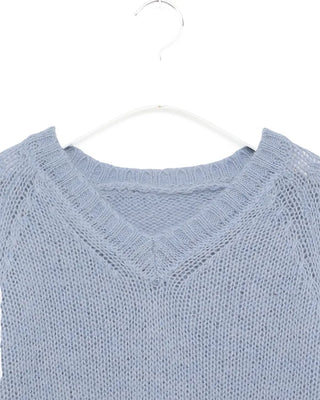 V-neck loose-fit knit