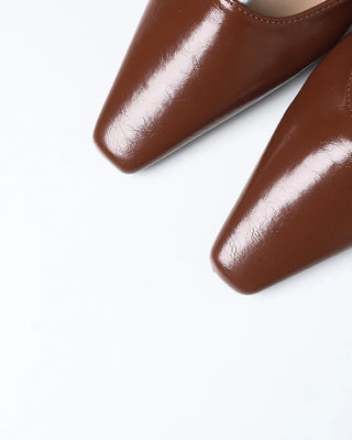 Basic pointed toe