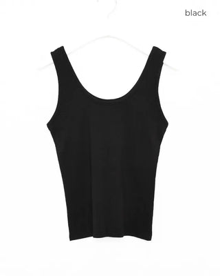 U-neck slim sleeveless dress