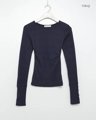 Button-sleeve long-sleeve T-shirt