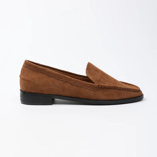 Basic suede loafers