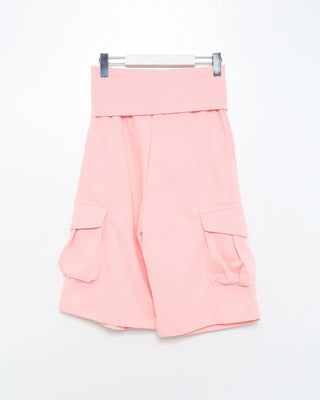 Wide-waist pocket Bermuda shorts