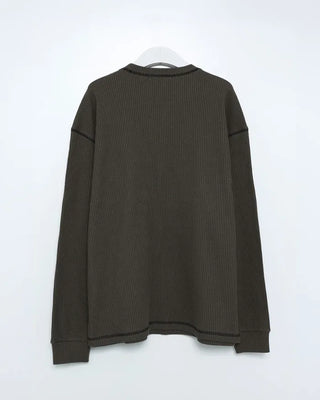 Waffle stitch design long-sleeved T-shirt