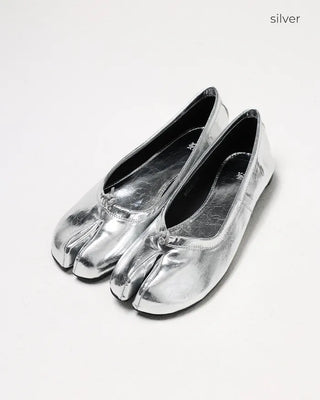 Tabipoint flat shoes