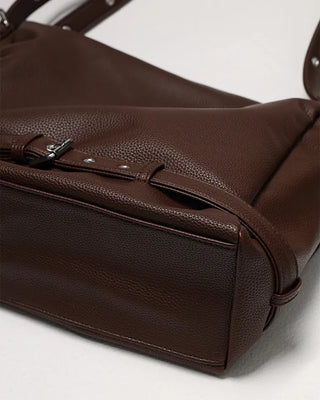 Belt-type square shoulder bag
