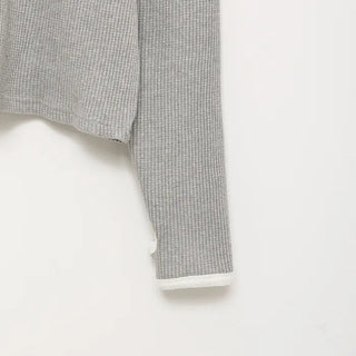 (Unisex) Piping Bicolor Fingerhole Button T-Shirt