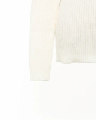 Off-shoulder loose-fit knit