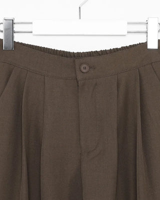 Tucked wide slacks