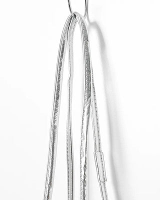 Belt bucket bag