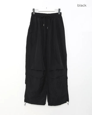 Side-tucked banded sweatpants