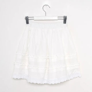 Lace medium skirt