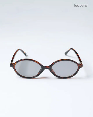 Round-shaped sunglasses