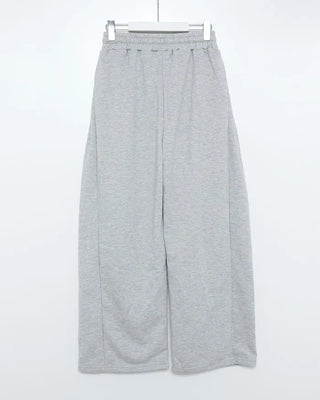 Wide-leg sweatpants with drawstring waist