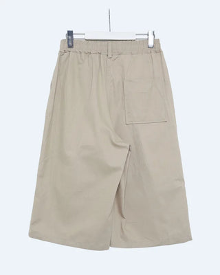 Two-pleat Bermuda shorts