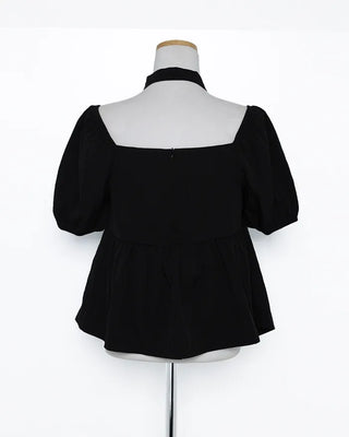 Choker Square Puff Blouse