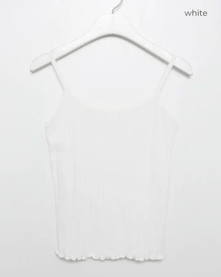 Scalloped hem cropped pointe camisole