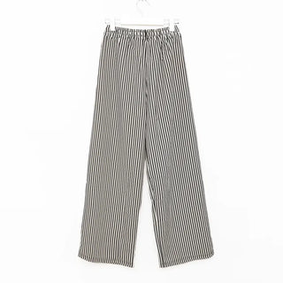 Striped wide-leg pants