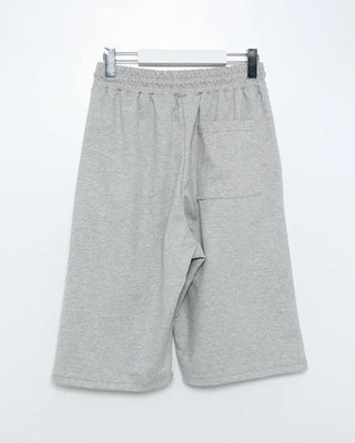 One-tuck Bermuda sweatpants